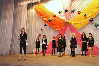 27 апреля 2007 г., Барнаул   В Барнауле прошел фестиваль-конкурс "Звезда Сибири и Севера 2007"