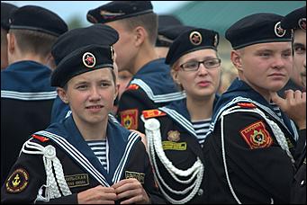 4 сентябрь 2015 г., Барнаул   Тренировочный полет пилотажной группы "Стрижи".