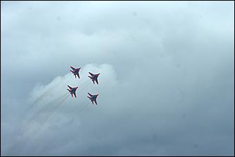 4 сентябрь 2015 г., Барнаул   Тренировочный полет пилотажной группы "Стрижи".