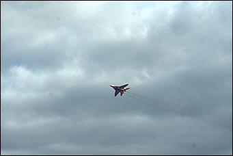 4 сентябрь 2015 г., Барнаул   Тренировочный полет пилотажной группы "Стрижи".