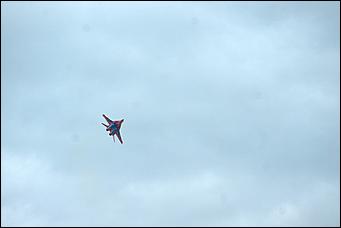 4 сентябрь 2015 г., Барнаул   Тренировочный полет пилотажной группы "Стрижи".