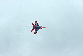 4 сентябрь 2015 г., Барнаул   Тренировочный полет пилотажной группы "Стрижи".