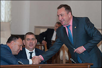 22 сентябрь 2016 г., Барнаул © Амител Вячеслав Мельников   В последний раз депутаты шестого созыва собрались в стенах парламентского центра Алтайского края