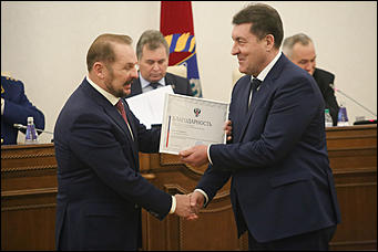 20 декабря 2018 г., Барнаул. Екатерина Смолихина "Всевидящее око" Томенко: как прошла предновогодняя сессия АКЗС