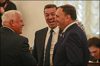 31 августа 2017 г, Барнаул. Екатерина Смолихина    Отдохнувшие и загоревшие: депутаты Алтайского Заксобрания вернулись с летних каникул