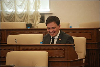 31 августа 2017 г, Барнаул. Екатерина Смолихина    Отдохнувшие и загоревшие: депутаты Алтайского Заксобрания вернулись с летних каникул