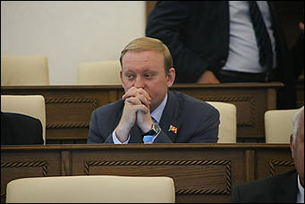 31 мая 2018 г., Барнаул. Екатерина Смолихина   Без Карлина: как прошла сессия краевого парламента в последний день весны