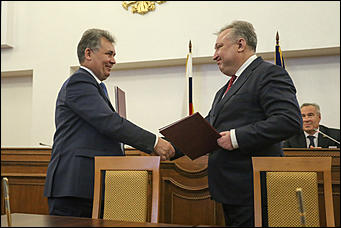 31 мая 2018 г., Барнаул. Екатерина Смолихина   Без Карлина: как прошла сессия краевого парламента в последний день весны