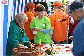 15 сентября 2007 г., Барнаул   Медиа-холдинг "Алтайская неделя плюс" сделал подарок всем барнаульцам