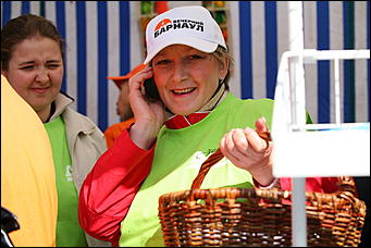 15 сентября 2007 г., Барнаул   Медиа-холдинг "Алтайская неделя плюс" сделал подарок всем барнаульцам