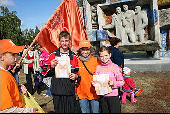 15 сентября 2007 г., Барнаул   Медиа-холдинг "Алтайская неделя плюс" сделал подарок всем барнаульцам