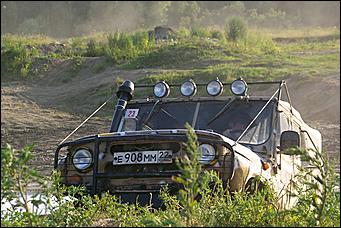 15 июля 2008 г., Барнаул   Алтайский внедорожный клуб организовал шоу