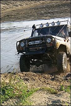 15 июля 2008 г., Барнаул   Алтайский внедорожный клуб организовал шоу