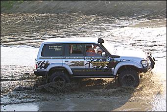 15 июля 2008 г., Барнаул   Алтайский внедорожный клуб организовал шоу