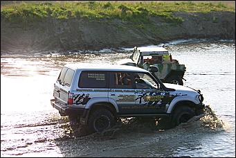 15 июля 2008 г., Барнаул   Алтайский внедорожный клуб организовал шоу