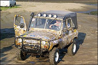 15 июля 2008 г., Барнаул   Алтайский внедорожный клуб организовал шоу