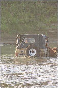 15 июля 2008 г., Барнаул   Алтайский внедорожный клуб организовал шоу