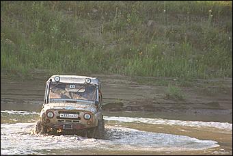 15 июля 2008 г., Барнаул   Алтайский внедорожный клуб организовал шоу