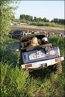15 июля 2008 г., Барнаул   Алтайский внедорожный клуб организовал шоу