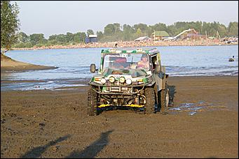 15 июля 2008 г., Барнаул   Алтайский внедорожный клуб организовал шоу