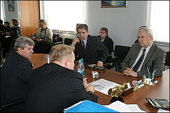 26 февраля 2007 г., Барнаул   Посещение главой Барнаула Владимиром Колгановым ООО "Алтайхолод"