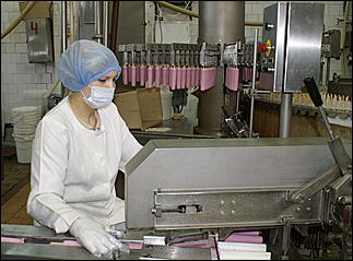 26 февраля 2007 г., Барнаул   Посещение главой Барнаула Владимиром Колгановым ООО "Алтайхолод"