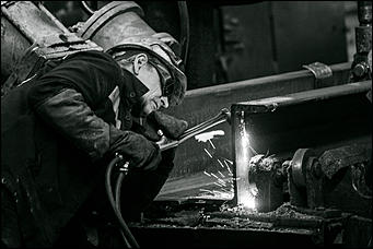 7 сентябрь 2016 г., Барнаул © Амител Вячеслав Мельников   Искры металла и грохот станков: фотопрогулка по выжившему "Алтайвагону"