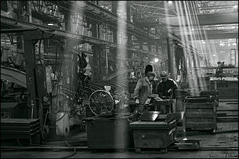 7 сентябрь 2016 г., Барнаул © Амител Вячеслав Мельников   Искры металла и грохот станков: фотопрогулка по выжившему "Алтайвагону"