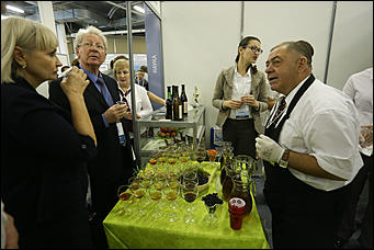 31 октября 2017 г., Барнаул. Екатерина Смолихина   Лучшие алтайские продукты показали в Барнауле на выставке "АлтайПродМаркет"