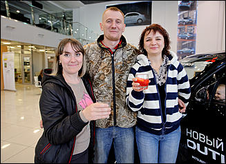 15 мая 2014г.   В дилерском центре Mitsubishi  Автоцентра АНТ прошел день открытых дверей, посвященный новому Outlander III