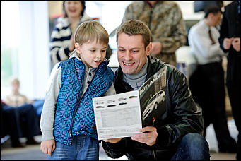 15 мая 2014г.   В дилерском центре Mitsubishi  Автоцентра АНТ прошел день открытых дверей, посвященный новому Outlander III