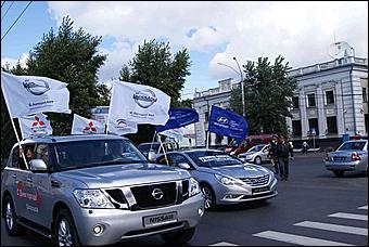 27 августа 2011 г., Барнаул   Автоцентр АНТ поздравил жителей родного города Барнаула  с праздником! 