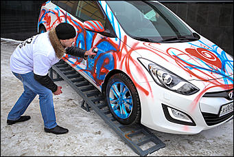 14 февраля 2015г.    Автоцентр АНТ официальный дилер Hyundai провел шоу аэрографии в День Святого Валентина