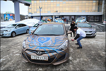 14 февраля 2015г.    Автоцентр АНТ официальный дилер Hyundai провел шоу аэрографии в День Святого Валентина