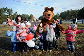     

Большой праздник подарил Автоцентр АНТ своим друзьям в первые выходные ноября!