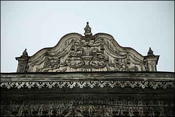 23 ноября 2017 г., Барнаул. Екатерина Смолихина   Медленно, но верно: реставрация "Аптеки Крюгеръ" в Барнауле продолжается