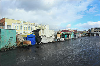 23 октября 2018 г., Барнаул. Екатерина Смолихина   На круги своя: почему на пешеходную улицу Барнаула вернулись палатки