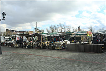 23 октября 2018 г., Барнаул. Екатерина Смолихина   На круги своя: почему на пешеходную улицу Барнаула вернулись палатки