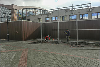 23 октября 2018 г., Барнаул. Екатерина Смолихина   На круги своя: почему на пешеходную улицу Барнаула вернулись палатки