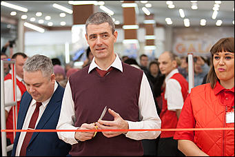 17 ноябрь 2016 г., Барнаул © Амител Вячеслав Мельников Как открывали "Ашан" в ТЦ "Галактика"