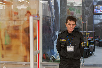 17 ноябрь 2016 г., Барнаул © Амител Вячеслав Мельников Как открывали "Ашан" в ТЦ "Галактика"