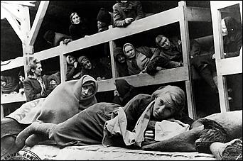 27 январь 2016 г., Барнаул   Кадры, запечатлевшие трагедию Освенцима