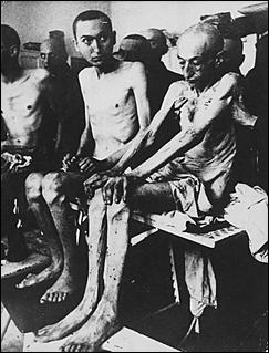 27 январь 2016 г., Барнаул   Кадры, запечатлевшие трагедию Освенцима