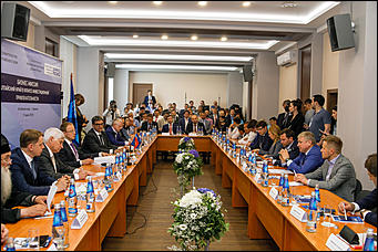 21 июня 2018 года   Барнаульский  завод АТИ торжественно открыл  цех  по  производству  безасбестовой тормозной колодки.