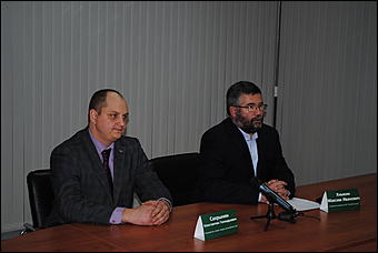    Салон «Автомагистраль» презентовал обновленный УАЗ «Патриот» и вручил ключи первым  покупателям