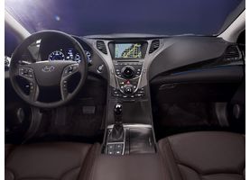   10 лучших автомобильных интерьеров 2012 года