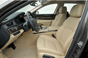   BMW Group Россия - новый BMW 7 серии