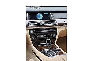   BMW Group Россия - новый BMW 7 серии