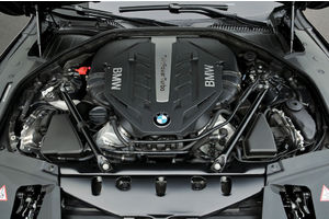   BMW Group Россия - новый BMW 7 серии