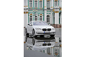   BMW Group Россия - новый BMW 7 серии
